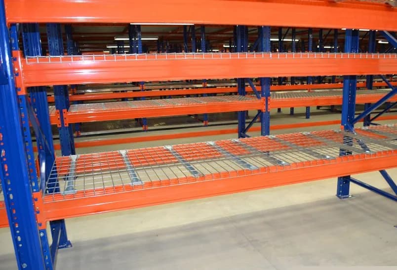 Jak obliczyć nośność gniazda ładunkowego regału? Proste metody i praktyczne porady