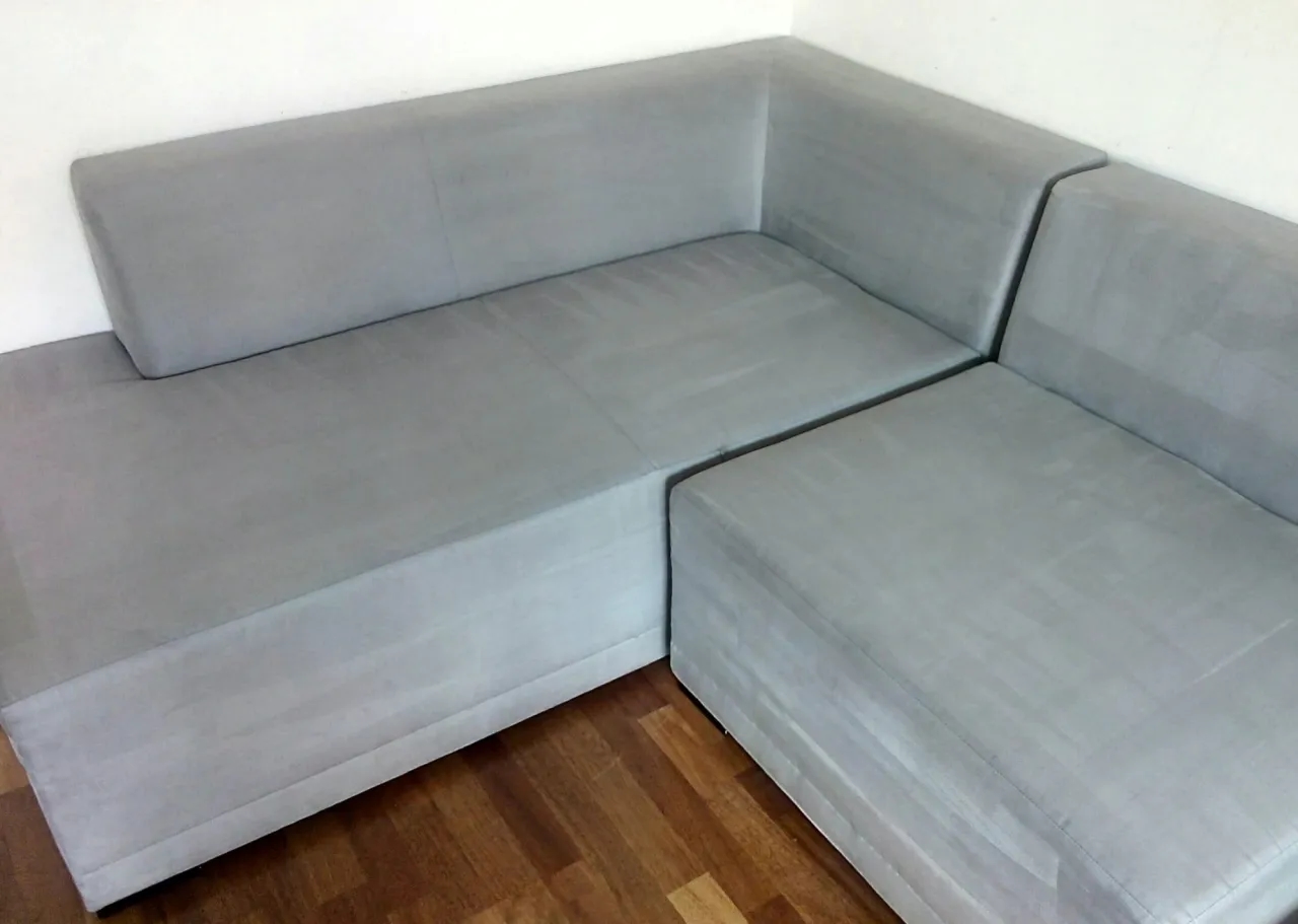 Jak skutecznie czyścić skórzaną kanapę domowymi sposobami bez ryzyka uszkodzeń