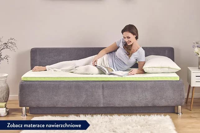 Jak wybrać idealny materac nawierzchniowy na wersalkę dla maksymalnego komfortu?